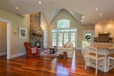 32 Cortland Rd, Freeport, ME 04032 - photo 4