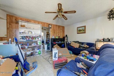 03-Living Room