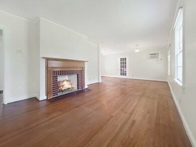 1319 Eager Dr, Albany, GA 31707 - photo 3