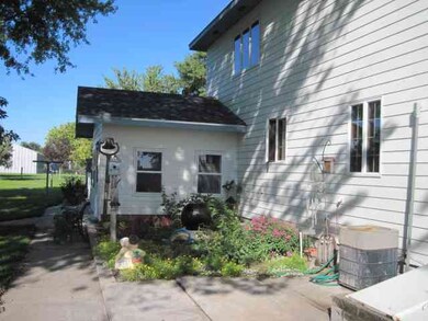 6692 U S 30, North Platte, NE 69101 - photo 2