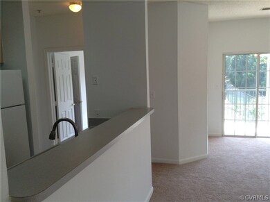 Kitchen countertop bar