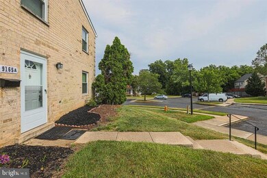 9165 Hitching Post Ln unit A, Laurel, MD 20723 - photo 3