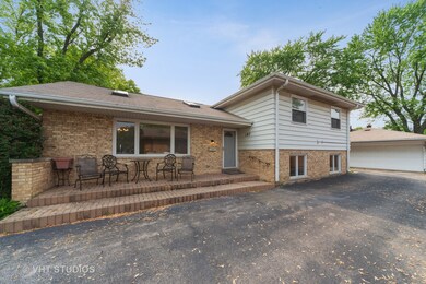 197 W Butterfield Rd, Elmhurst, IL 60126 - photo 7