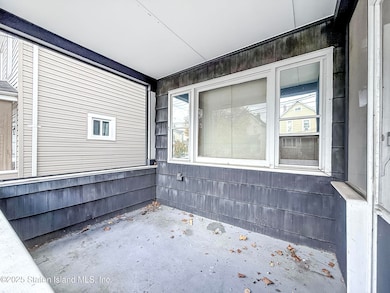 38 Laforge Ave, Staten Island, NY 10302 - photo 4