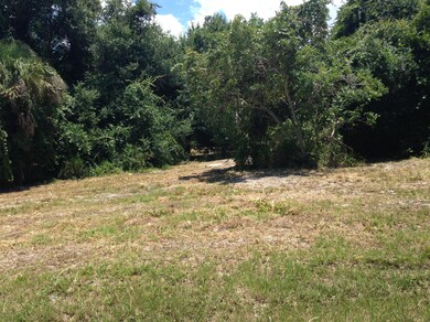 215 Stewart Dr, Merritt Island, FL 32952 - photo 5