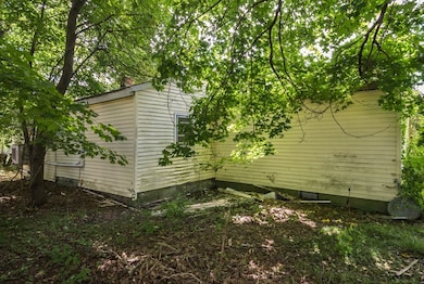 29 Tennyson St, Worcester, MA 01610 - photo 4