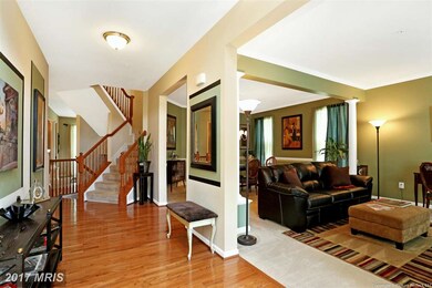 2512 Rocky Pointe Ct, Frederick, MD 21702 - photo 2