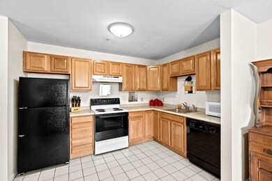 20 Heaths Ct unit 202, Lynn, MA 01905 - photo 3