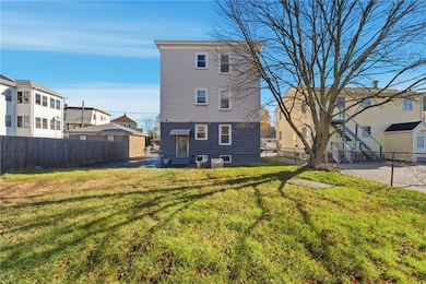 15 Hazard St, Pawtucket, RI 02860 - photo 2