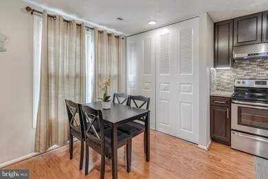 19912 Cedarbluff Dr, Germantown, MD 20876 - photo 6