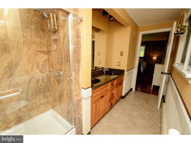 1982 Applewood Dr, Orefield, PA 18069 - photo 6