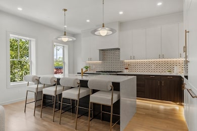 6 Claflin Rd unit 4, Brookline, MA 02445 - photo 5