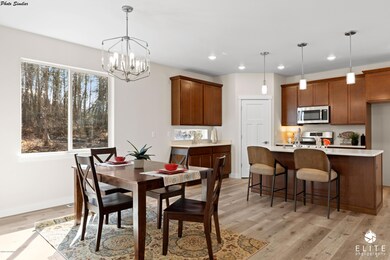 17610SBirchwoodLp(10of28) - Photo Simila