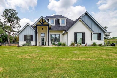 400 Scenic Wood Dr, Azle, TX 76020 - photo 2