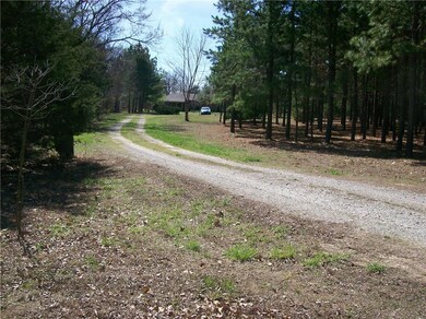 11285 Long Tate Rd, Elkins, AR 72727 - photo 2