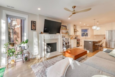 3533 N Fremont St unit 2, Chicago, IL 60657 - photo 5