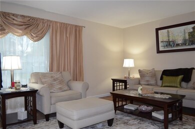 1290 Greenbrier Ln, North Tonawanda, NY 14120 - photo 4