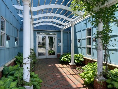 151 Hancock St unit 5, Quincy, MA 02171 - photo 2