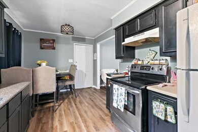 808 Moore St, Nacogdoches, TX 75961 - photo 4