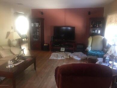 62 E Cheshire Place, Staten Island, NY 10301 - photo 7