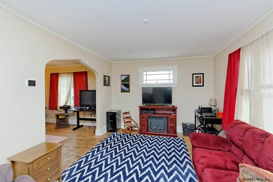 23 Knickerbocker Rd, Schenectady, NY 12302 - photo 5