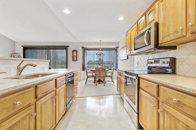 6069 Gleneagle Dr, Hudsonville, MI 49426