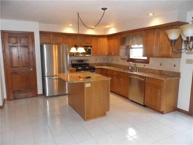 Kitchen. Immaculate kitchen with ceramic backsplas