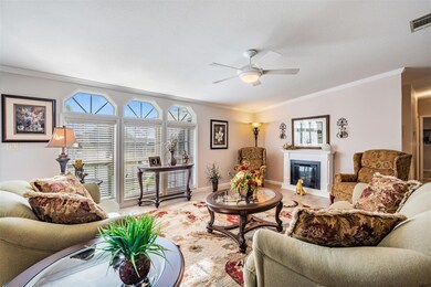 37353 Gill Ave, Zephyrhills, FL 33541 - photo 2