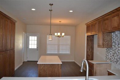 717 W Morton St, Denison, TX 75020 - photo 5