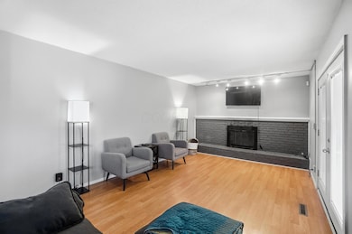 4849 Heatherton Dr, Columbus, OH 43229 - photo 7