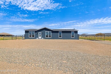 2430 W Chardonnay Way, Paulden, AZ 86334 - photo 2