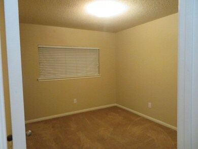 5377 Morgan Oak Dr, Alvin, TX 77511 - photo 4