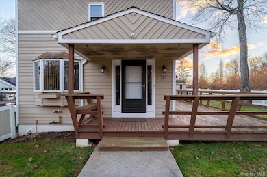 509 Vine Rd, Yorktown Heights, NY 10598 - photo 3