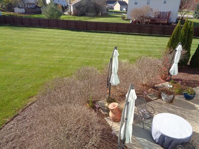 1960 W Downer Place, Aurora, IL 60506 - photo 6