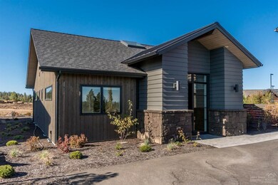 19212 Gateway Loop, Bend, OR 97702 - photo 3