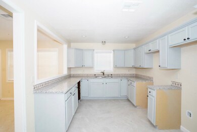 7629 Bellingham Dr, Houston, TX 77028 - photo 4