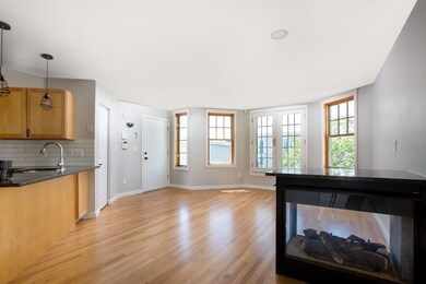 40 Baxter St unit 7, Boston, MA 02127 - photo 4