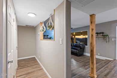 130 Chippewa Ln, Lake Havasu City, AZ 86