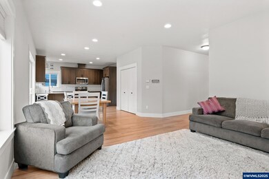 844 N Grant St, Lafayette, OR 97127 - photo 7