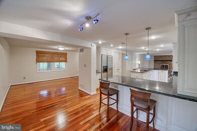 5827 Woodwinds Cir, Frederick, MD 21703 - photo 7