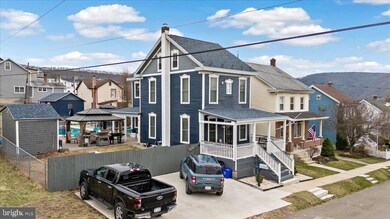 630 Lehigh St, Jim Thorpe, PA 18229 - photo 2