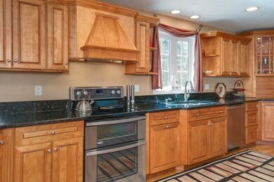 18 Smith Hill Way, Douglas, MA 01516 - photo 7