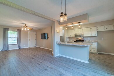 330 Dearborn St, Tipton, IN 46072 - photo 6