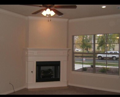 688 S Solis Ave, Fayetteville, AR 72701 - photo 4