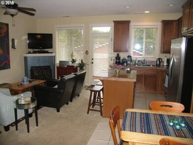 1731 Dollar St unit 1731, West Linn, OR 97068 - photo 4