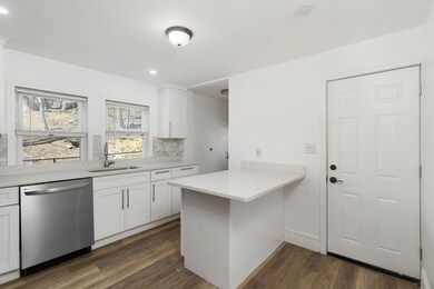 35 Cedar St unit 37, Roxbury, MA 02119 - photo 6