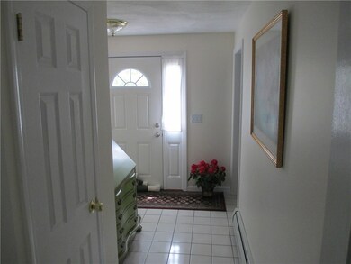 30 Tomahawk Cir, Saunderstown, RI 02874 - photo 5