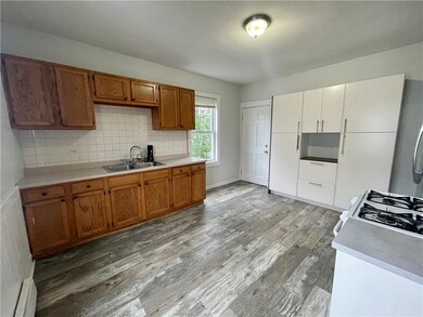 200 Garden St, Pawtucket, RI 02860 - photo 5