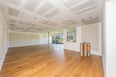 104 Clubhouse Dr unit 272, Naples, FL 34105 - photo 3