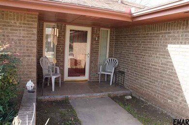Tiled Front Entry